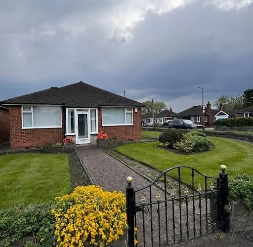230 Councillor Lane